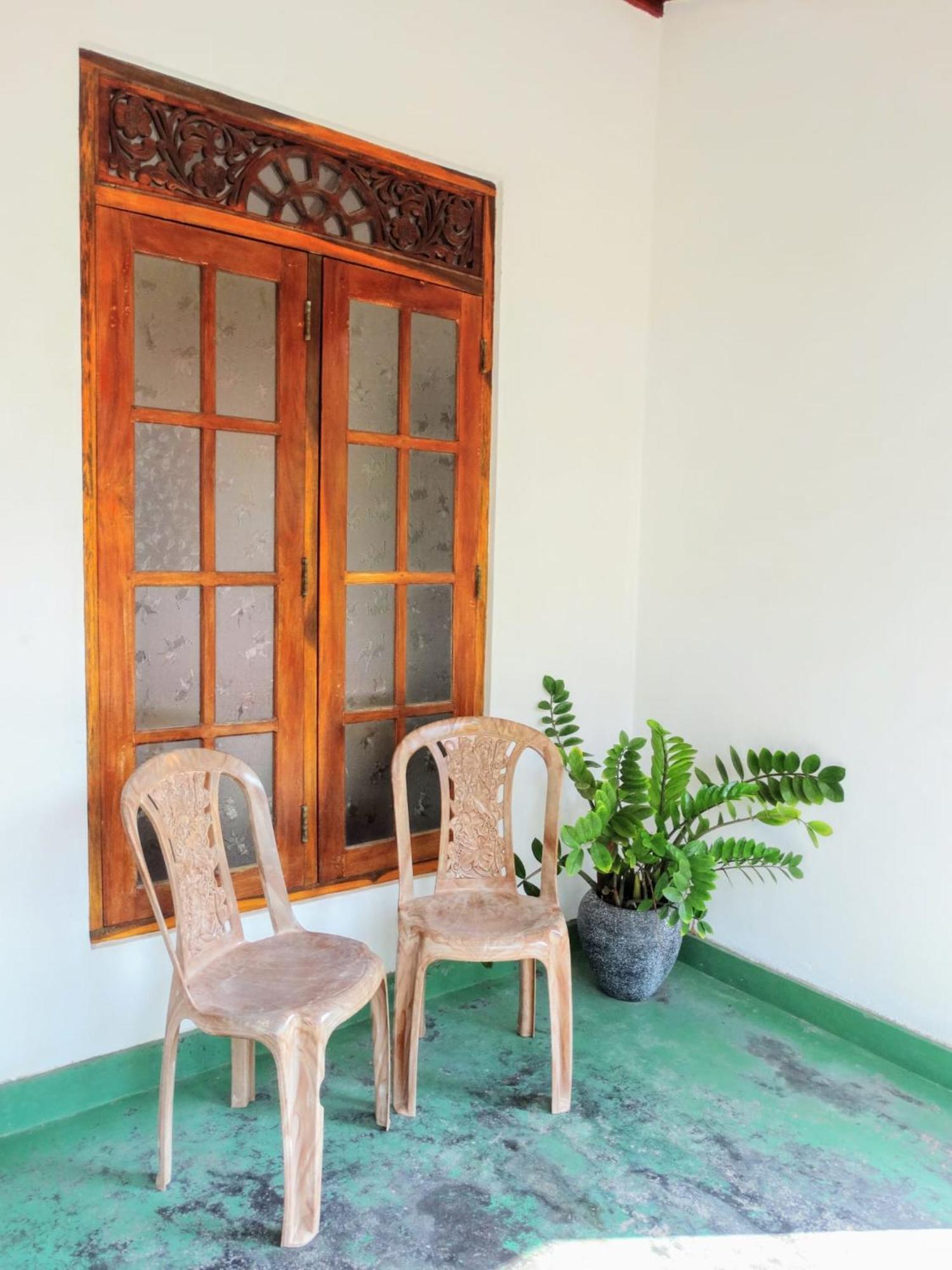Private Beach House In Mirissa Luaran gambar